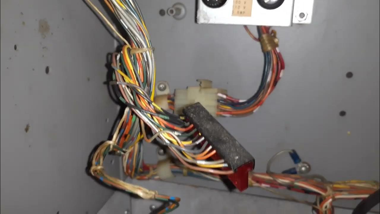Slot Machine Tech Video: Bally E2000 Series - YouTube