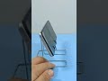 استاند موبايل من شماعات الملابس