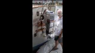 Easy Lift Outboard Hoist / Davit 'Swing 50' Demonstration