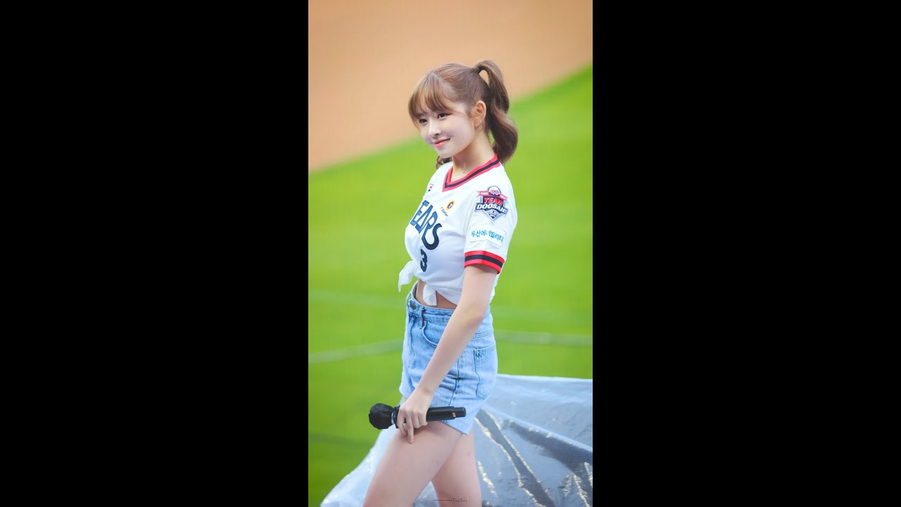 레이(REI) IVE(아이브) - LOVE DIVE 4K 세로 직캠 @220619 두산 베어스 야구