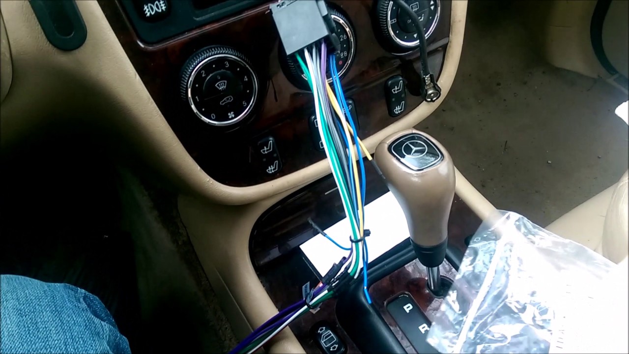 Radio Wiring For 2002 Mercedes Benz Clk 320 from i.ytimg.com