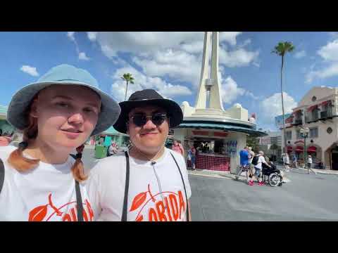 WALT DISNEY WORLD VLOG // Animal Kingdom & Hollywood Studios // PART ONE