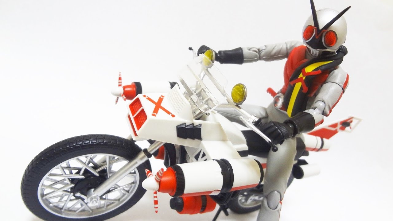 S.H.Figuarts 仮面ライダーX & クルーザー セット Kamen Rider X & Cruiser Set