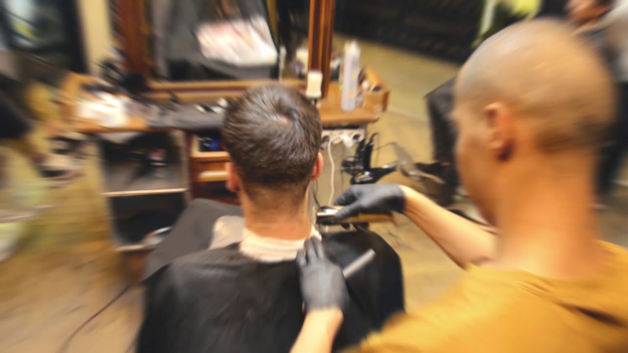 Men's Classic Haircut at the Barbershop 2019