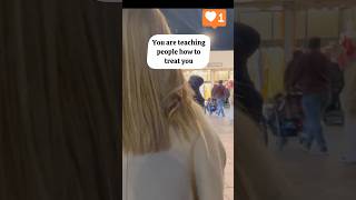 Keep Distance To People Wh.........