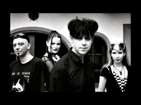 Clan Of Xymox... Blind Hearts