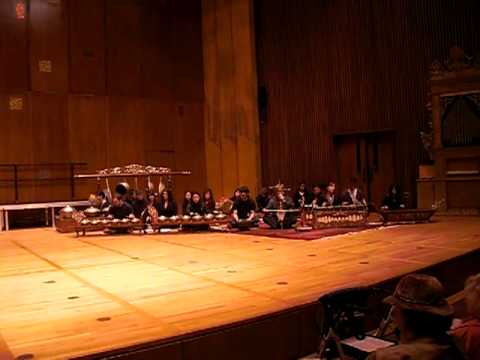 Ladrang Kutut Manggung sléndro manyura