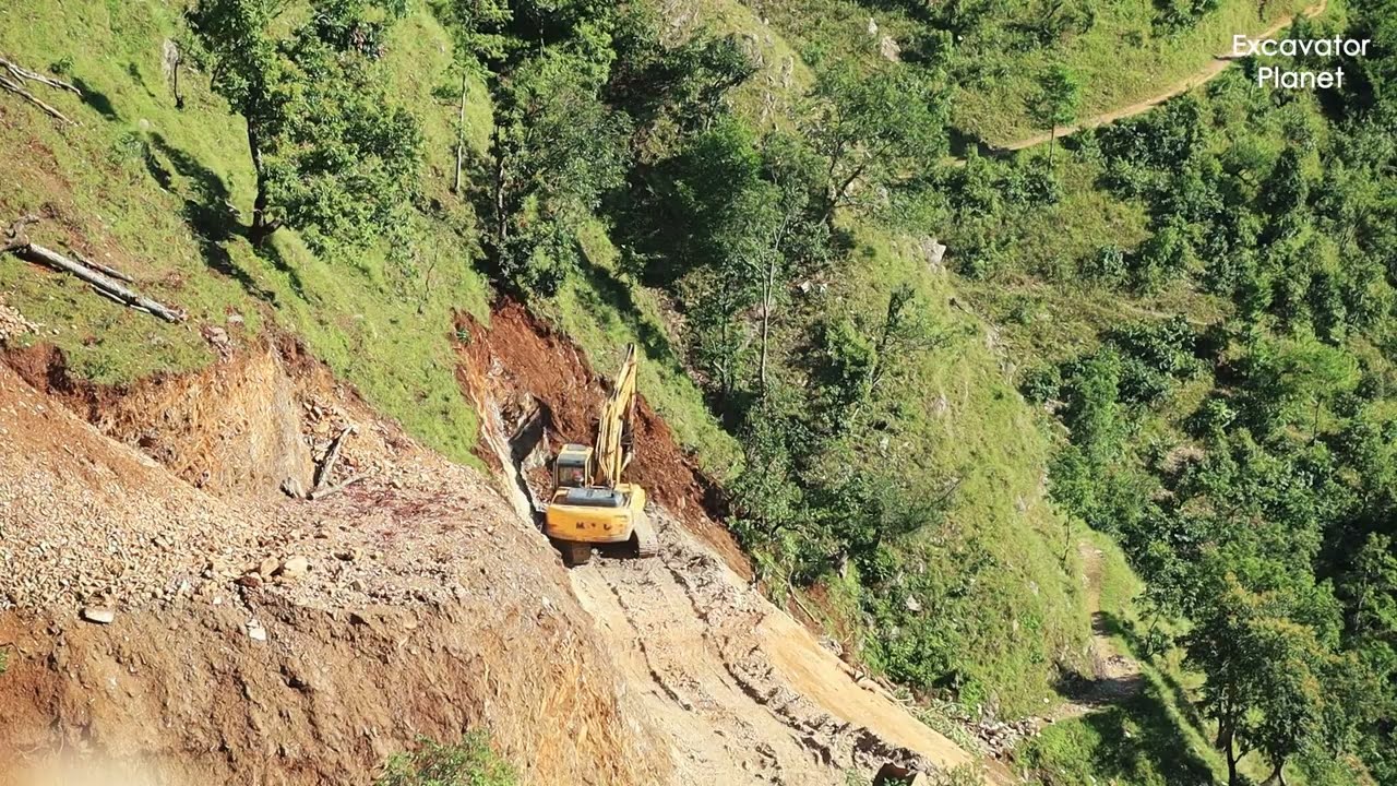 Excavator Risky Mountain Road Building with Komatsu Excavator | Excavator Planet