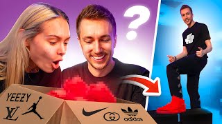  10 000 Mystery Box With Talia 