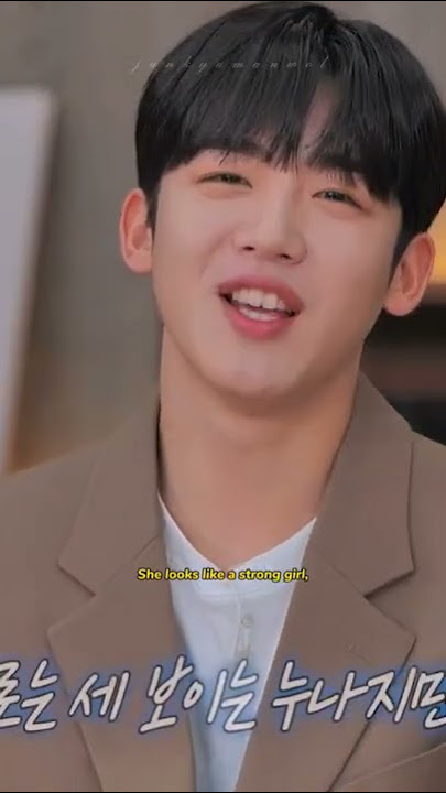 Yohan flirting with Jessi nuna 💋😂😂 #kimyohan #jessi #jessishowterview #mobidic  #junkyumanwol