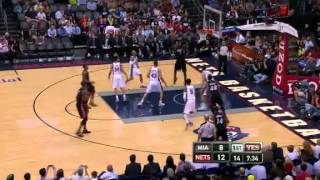 LeBron James TOMAHAWK DUNK!