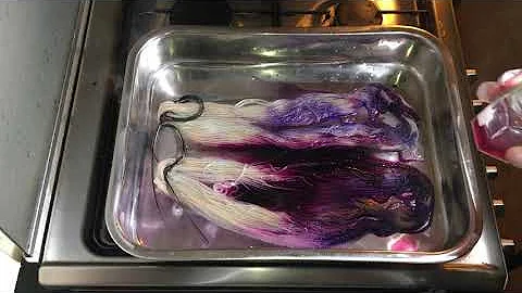 Dye Time #11: Low immersion dyeing with superwash merino yarn and fibre reactive dyes from Dharma