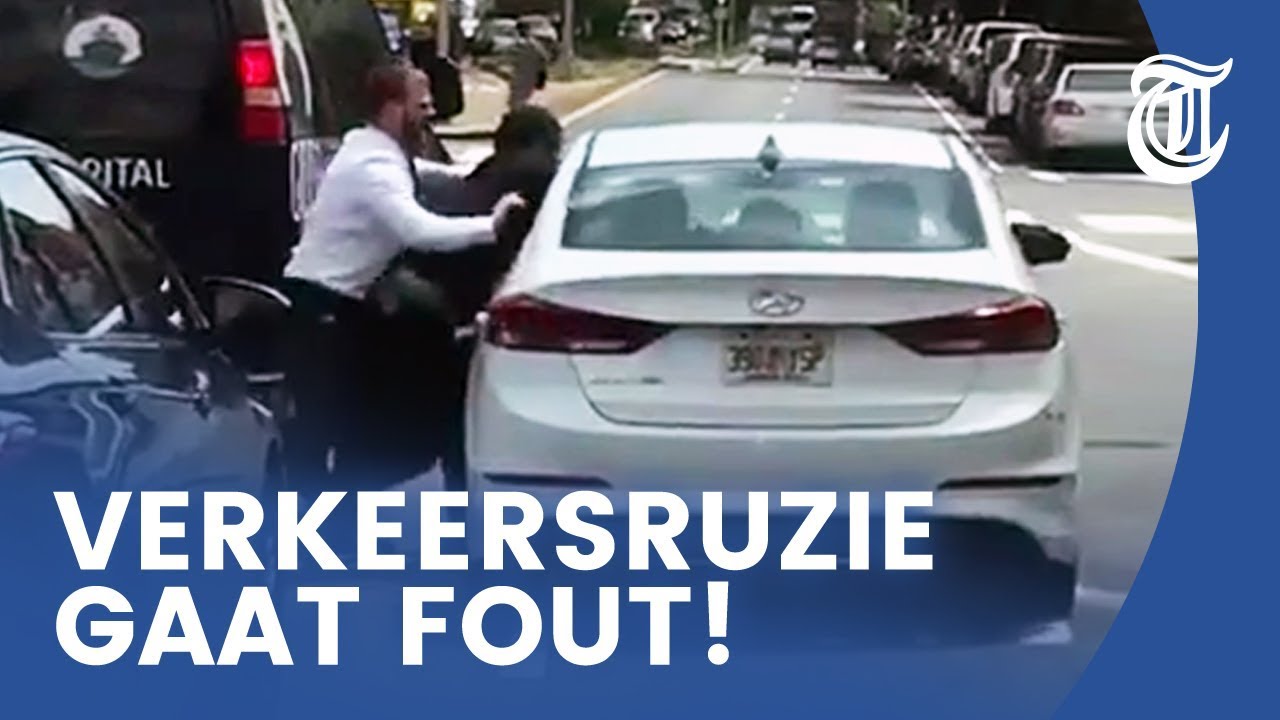 Bekvechter vermorzeld tussen auto’s