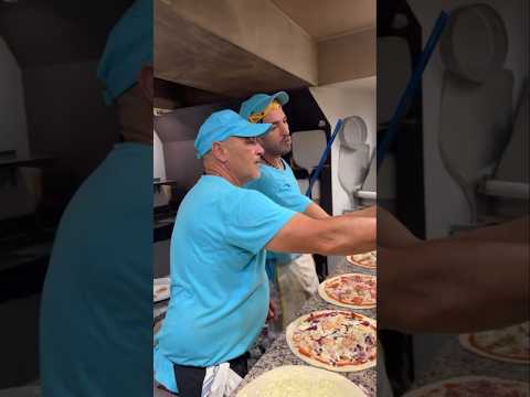 شاف او لمصري خلعوهم لي كوموند ولكن دهشرو لبشار في لخدمة