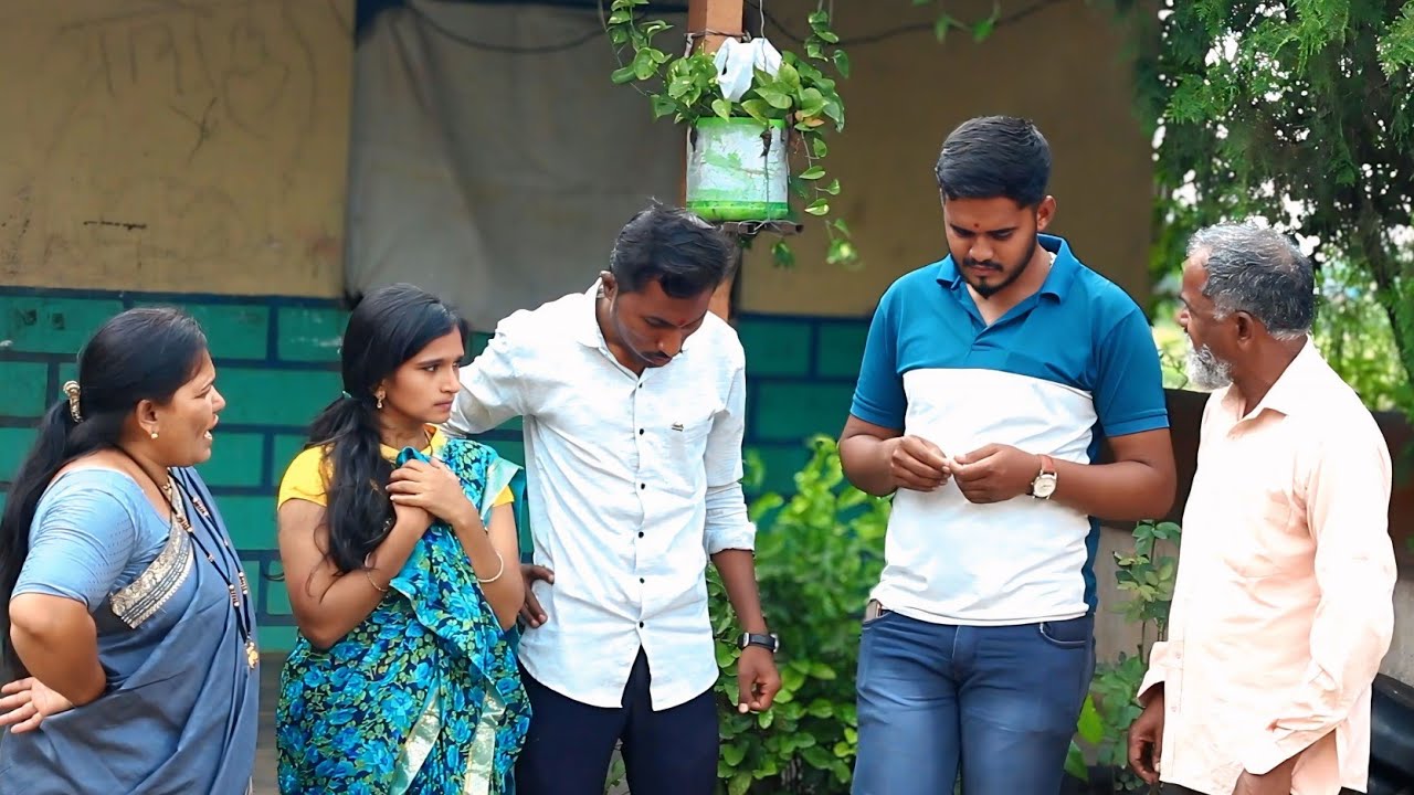  घरात आणली ना आवडती बायको  घरी  BY. Marathi zatka teem #मराठीझटका #इमोशनलव्हिडिओ #vilashole 