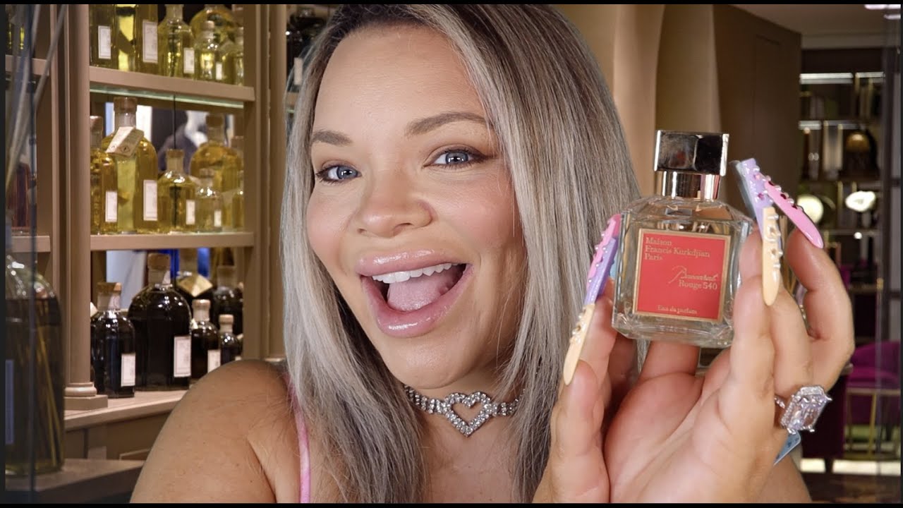 ASMR Perfume Shop Employee (Sales Associate Roleplay) | RELAXING ~spray, tapping, whispering~