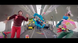 Amazing Russian Airlines commercial - Upside down & Inside out (S7 Airlines & OK Go)