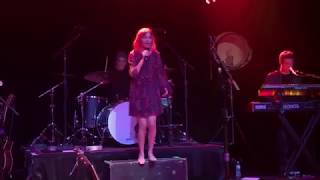 Grace VanderWaal - Escape My Mind - LIVE Irving Plaza New York City