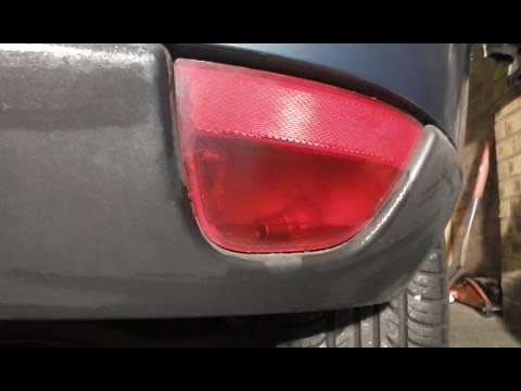 Changing rear indicator bulb ford focus #8