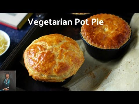 Vegetarian Pumpkin Pot Pie | Vegetable Pot Pie | Party Appetizer