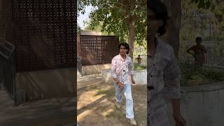 iPhone free me le jao 😱📱🙋#viral #iphone #gift #funny #magic #shorts #gadgests #youtube