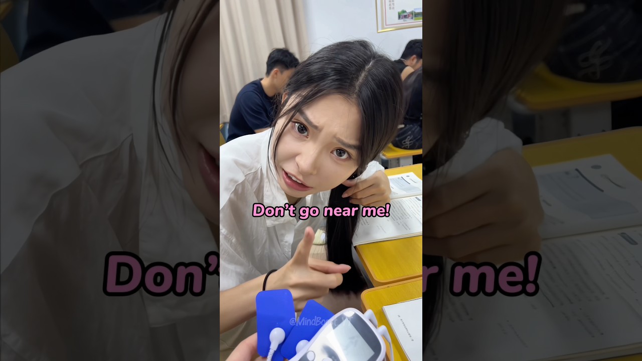 Her Friend Will NEVER Fall Asleep in Class Again 😂