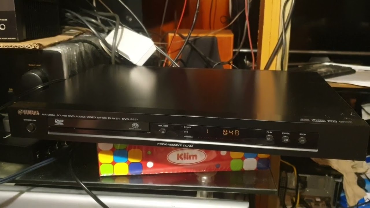 Yamaha DVD S657 black - YouTube