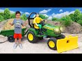 New Mini Tractor John Deere X949 Cleaned the Road From Sand