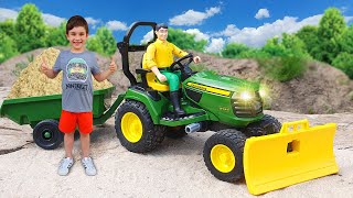 New Mini Tractor John Deere X949 Cleaned the Road From Sand