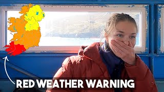 VANLIFE IN THE STORMS (The Wild Atlantic Way || Beara Peninsula)