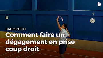 Qu'est-ce qu'un dégagement au badminton ?