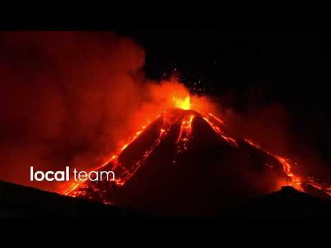 Etna, eruzione 18 gennaio 2021: colate di lava in pi direzioni