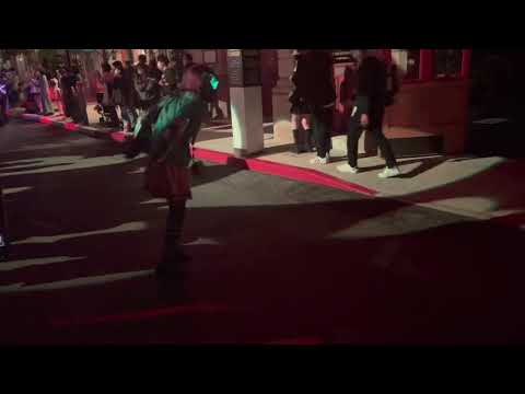 【USJ ホラーナイト】走って帰る猫耳アイドルゾンビちゃん