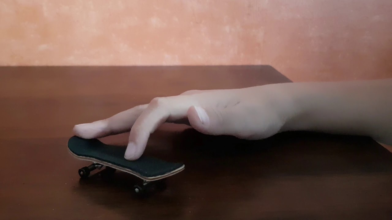 Fingerboard kickflip progression ( YouTube