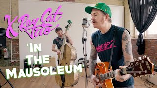 Video voorbeeld van "'In The Mausoleum' X-RAY CAT TRIO (Trinity House, Hastings) BOPFLIX sessions"