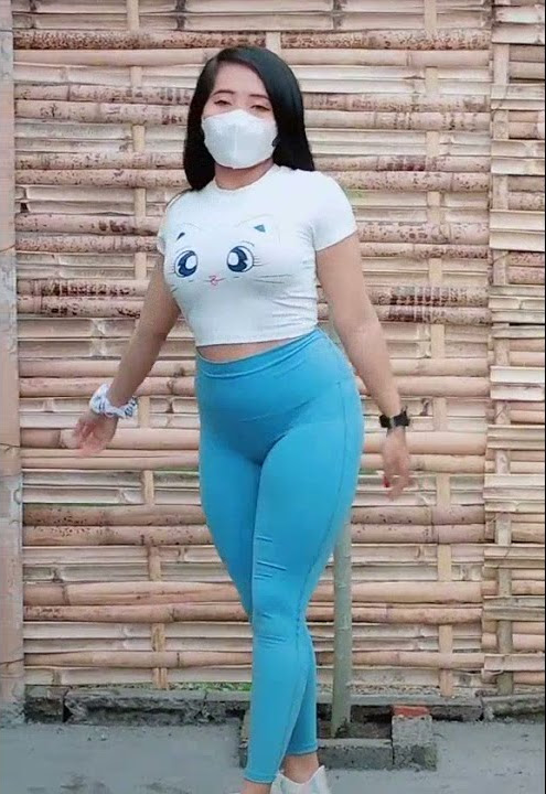 Tiktok Tante goyang Hot 2021 #shorts #viral #goyangtiktok