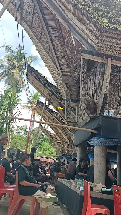 Lagu puji pujian untuk ayah & kakek tercinta Alm.tinting sarungallo papa Sarah di Ke'te' Kesu