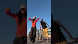终于在海边拍上抖了 #dancechallenge #chill #afro #dance #舞蹈挑战 @🦋JiaJia🦋