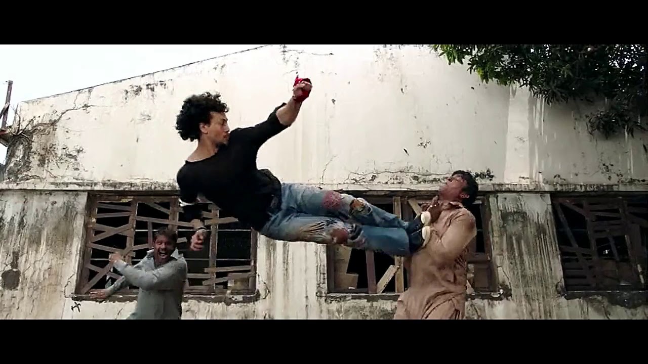 TIGER SHROFF PARKOUR FIGHTING
