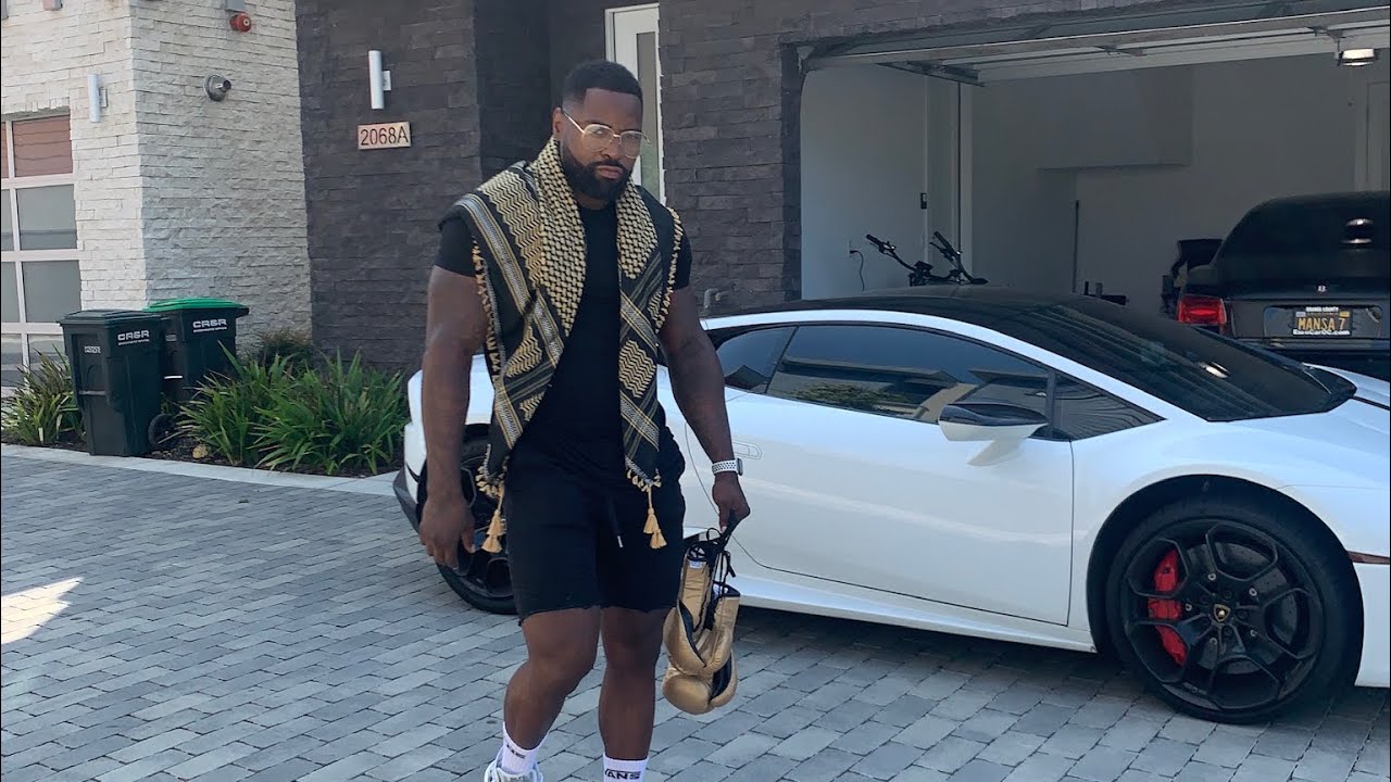 A Day In The Life | The Beach, Boxing & Doctor’s Visit | Mike Rashid