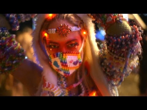 'edc-2013:-under-the-electric-sky'-trailer