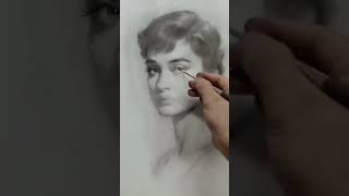 Charcoal drawing tips and sketching tricks.#CharcoalArt #DrawingTips #Sketching #ArtTutorial #ArtHub