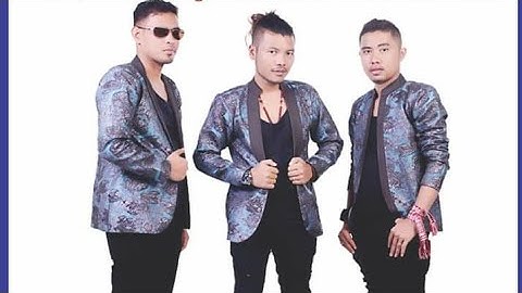 Nabasa Trio dgn lagunya "Kecewa Hian" live di Domas Cf