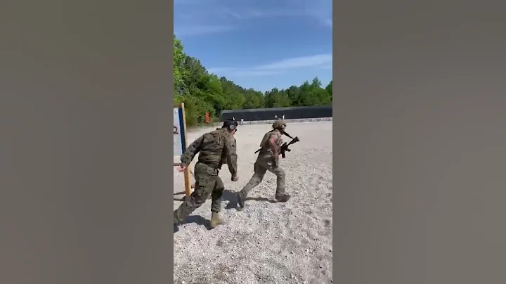 Watch this sniper from the 75th Ranger Regiment absolutely smoke the Carbine/Pistol course! - DayDayNews