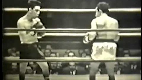 1952-11-19 Willie Pep vs Fabela Chavez