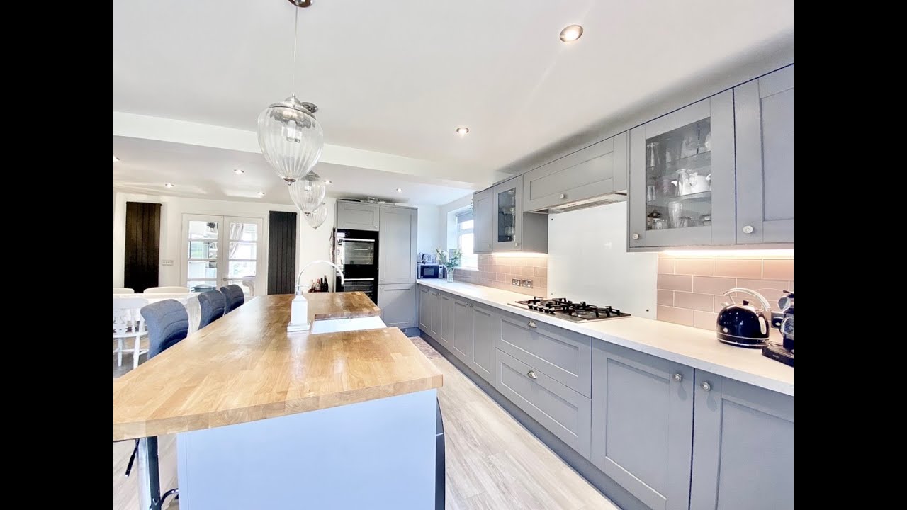 Flowerhill Way-Local Agent Group-Real Estate Video