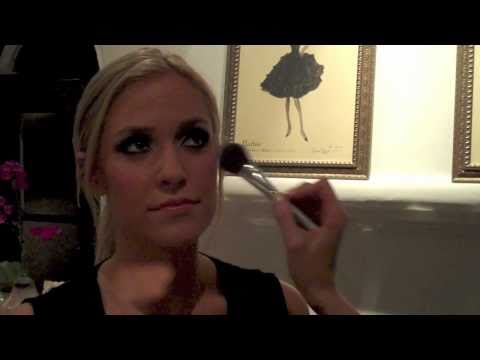 "Smoke & Sparkles" Tutorial w/ Kristin Cavallari!