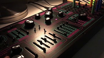 Dreadbox Erebus V3 - drone