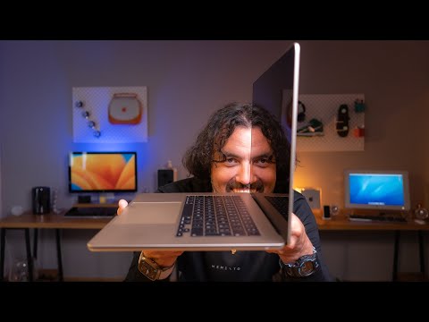 Video: Jak velký je 15palcový MacBook Pro?