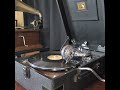 中原 美紗緒 ♪ライ・ライ・ニコラ♪ 1956年 78rpm record. HMV Model No 102 Gramophone